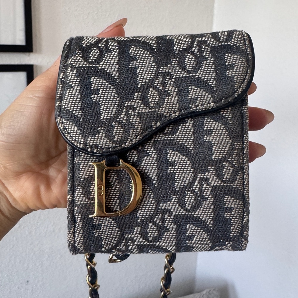Dior Black and Cream Crossbody Bag

Faded from sun exposure